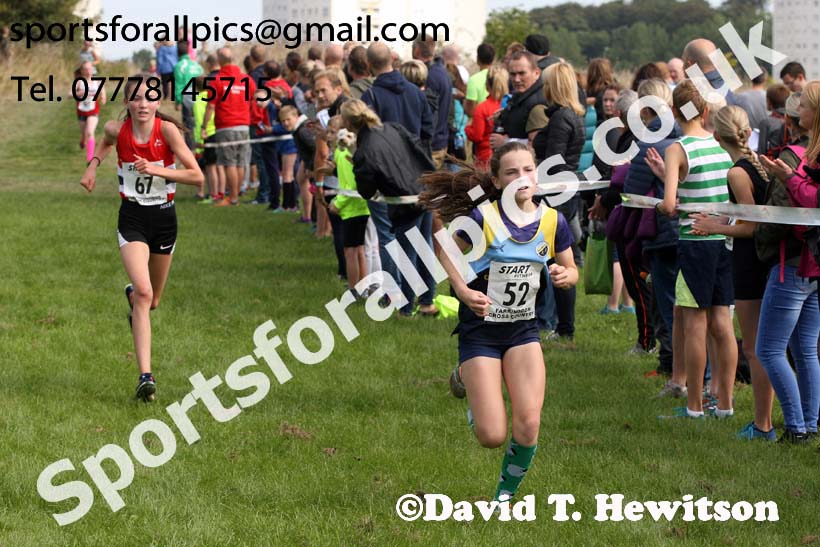 Boys and girls under-13s, Sunderland Harriers Cross Country Relays, Farringdon, Sunderland . Photo: David T. Hewitson/Sports for All Pics